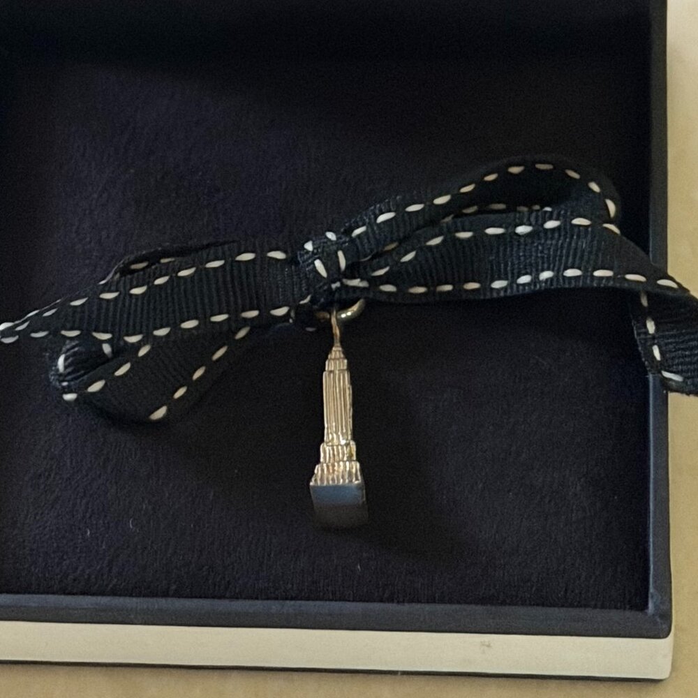 Links of London Sterling Silver Charm "Empire State Building"